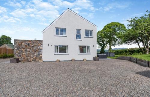 Clynderwen Casa | Llwyncelyn Farmhouse