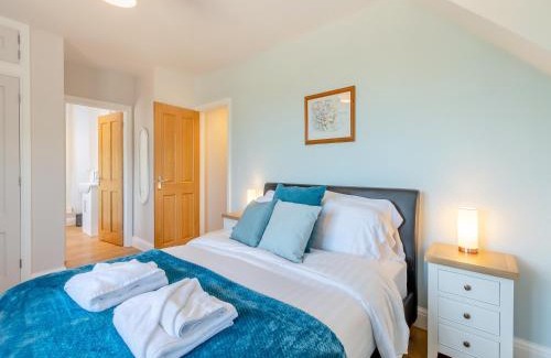 Clynderwen Casa | Llwyncelyn Farmhouse