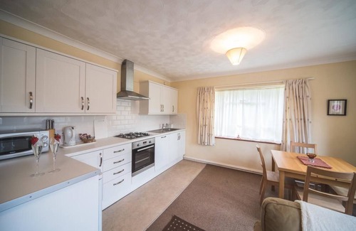 Newport Hotel | Llwyngwair Manor