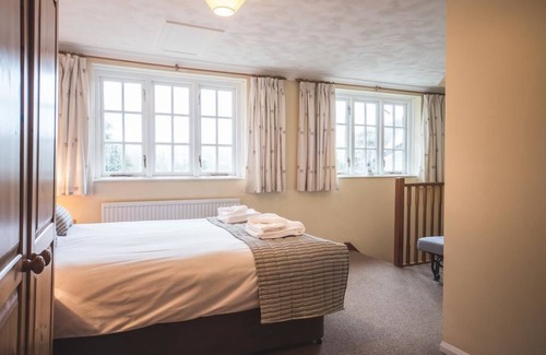 Newport Hotel | Llwyngwair Manor