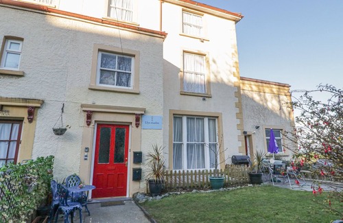 Towyn Cabaña | Llys Madoc, First Floor Flat
