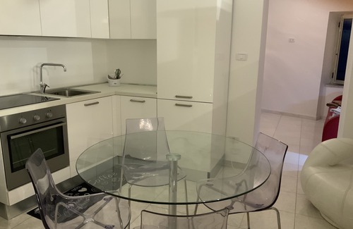 Pizzo Casa | Lo Studiolo apartment