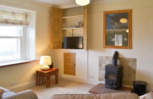 Penrith Casa | Load Pot