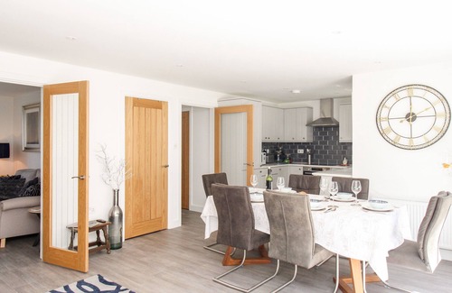 Swanage Cabaña | Lobster Lookout