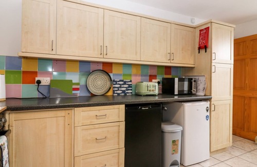 Crovie Cabaña | LOBSTER POT, pet friendly, country holiday cottage in Gardenstown