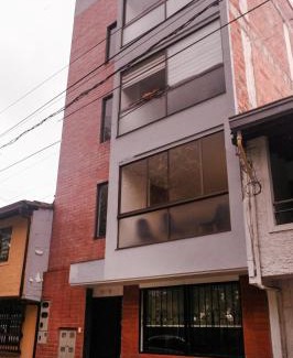 Guayabal Apartamento | Local Gem wtih terrace, Near Provenza