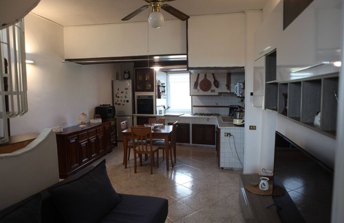 Pontecagnano Faiano Casa | situada en el corazón de una de las regiones más fascinantes de Italia.