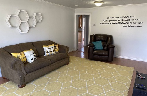 Huntington Casa | Located near Huntington Lake, Joe' Valley, and the San Rafael Swell