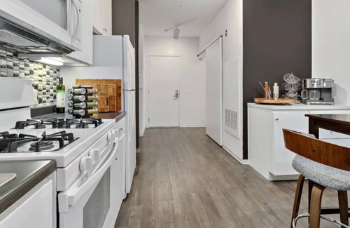 Assembly Square Apartamento | Location Assembly Row, Professional Building!