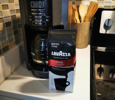 Central-Maverick Square - Paris Street Apartamento | Location+Comfort+Convenience