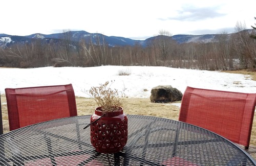 Bartlett Casa | LOCATION, COMFORT & VIEWS IN THE WHITE MOUNTAINS!