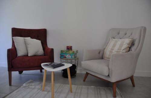 La Ferte-sous-Jouarre Casa | Location d appartements EasyLodges à La Ferté-sous-Jouarre proche gare Séjour tout confort