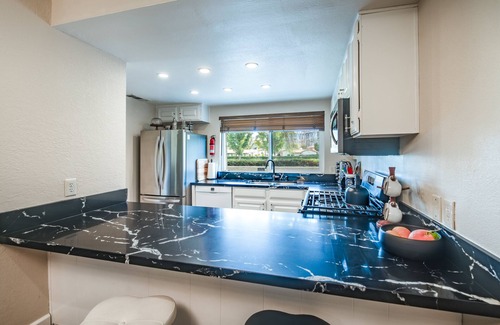 Palm Springs Casa | LOCATION LOCATION LOCATION Beautiful HOUSE on GOLF COURSE +POOLS-TENNIS