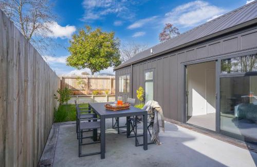 Rainbow Point Casa | Location on Point - Taupo