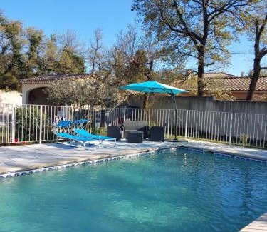 Rochefort-du-Gard Apartamento | Location saisonnière en Provence