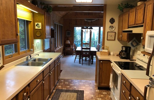 Phelps Casa | ¡Ubicación! Impresionante Northwoods Lake House; ¡Haga recuerdos de vacaciones familiares aquí!