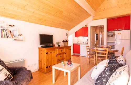 Vielle-Aure Apartamento | Location T3 Vielle-Aure - 6 pers, Balcon, Parking, Proche Télécabine & Thermes - FR-1-296-373