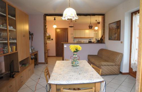 Roccabruna Apartamento | Locazione turistica aquila bianca