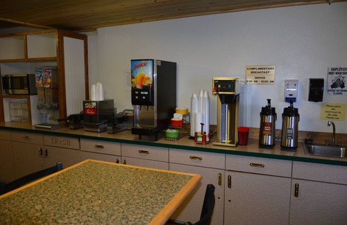 Laurel Hotel | Locomotive Inn