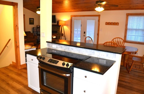 Franklin Cabina | Locust Flats - PET-FRIENDLY MOUNTAIN Cabin = Decks-Views-Firepit