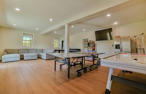 New Plymouth Casa | Lodge 328 - Hocking Hills