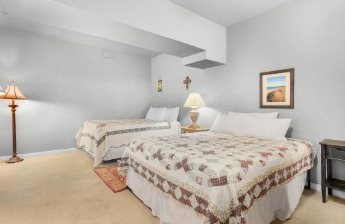 Tellico Plains Hotel | Lodge At Tellico