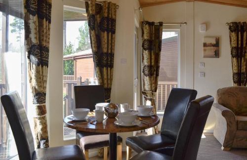 Dinnet Casa | Lodge D- Uk33090