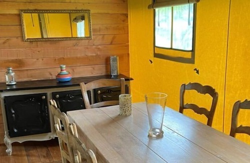 Vigeois Cabina | Lodge "La Vie Valade" 4 Personnes à Vigeois