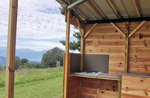 Theus Alquiler De RV | LODGE VIEUX CHAILLOL - Alojamiento inusual en tienda amueblada