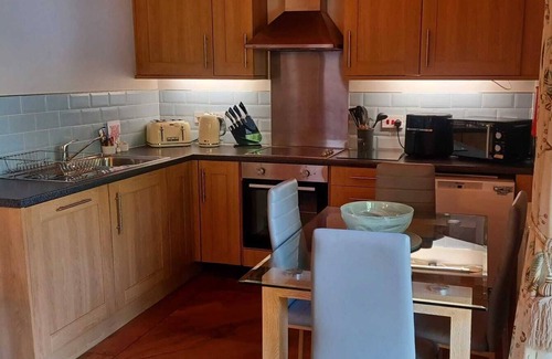 Little Stukeley Apartamento | Superior-Lodge-Baño privado-Vista al Lago-Hot Tub