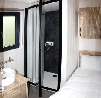 Vic-le-Comte Casa | Lodges Arverne