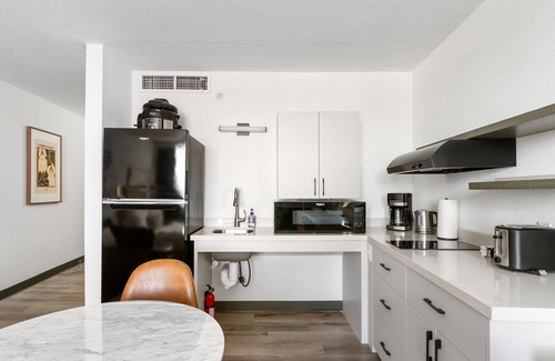 Greenway Plaza-Upper Kirby Apartamento | Lodgeur | Mobility-friendly retreat | Upper Kirby