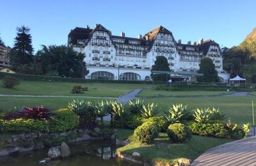 Quitandinha Apartamento | Loft de Mérilen - Palácio Quitandinha