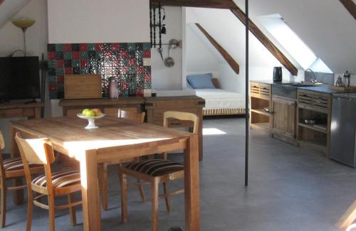 Touraine Ouest Val de Loire Apartamento | Loft du Petit Bois