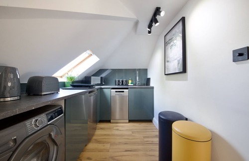 Bowes Apartamento | LOFT Studio Flat in North London