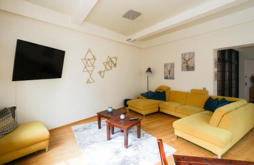 Monschau Apartamento | LOFT13 Traumhafte Wohnung mit Terrasse für 8 Gäste