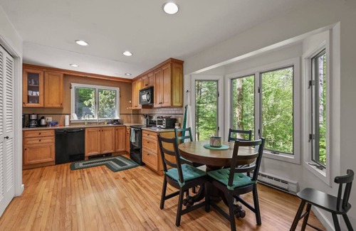 Housatonic Casa | Lofted Hideaway on Pixley Hill