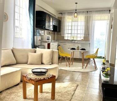 Kisumu Apartamento | Lofty 1br Milimani with AC