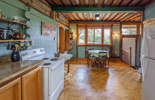 Calico Rock Casa | Log Cabin at Tan Trough Holler