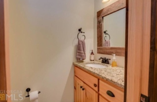 Lincolnton Casa | Log Home Clarks Hill Lake - Great for family vacations