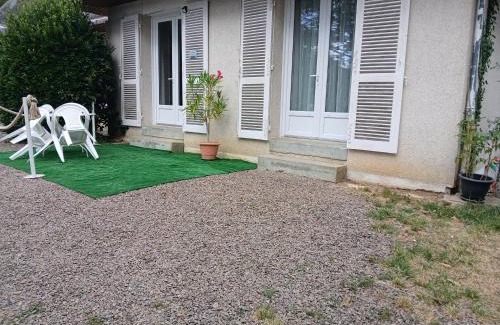 Soulaines-sur-Aubance Apartamento | logement à la campagne