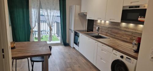 Lieusaint Apartamento | Logement 2 pièces propre et calme