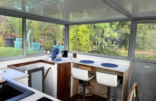 Nouvelle Ville Alquiler De Eote | Logement indépendant dans une péniche
