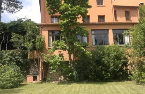 Arles-sur-Tech Hotel | Logis Hôtel Restaurant Les Glycines