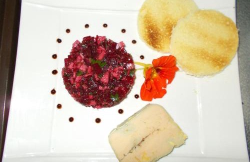 Tournon-sur-Rhone Hotel | Logis Hotel Restaurant La Chaumière