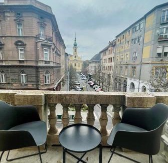 Budavar Apartamento | Logodi Residence I LuxeStay I freeparking I self checkin