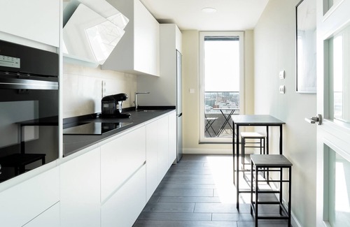 La Almozara Apartamento | LOIRA TORRE 1: Lujo Panorámico en Zaragoza