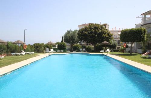 Marbella Apartamento | Lomas Rio Real - Sun vacation!