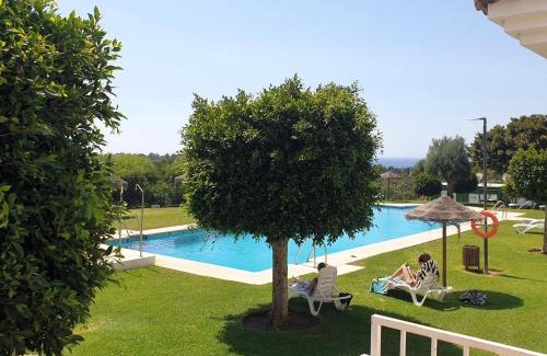 Marbella Apartamento | Lomas Rio Real - Sun vacation!