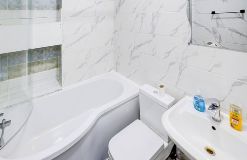 Harringay Hotel | London Shelton Hotel, Finsbury Park